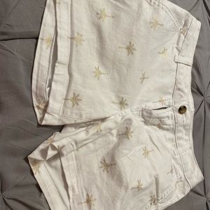 from Kohl’s size 2 white with gold palm trees